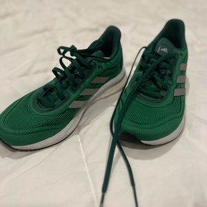 Supernova Adidas Green 7M worn once